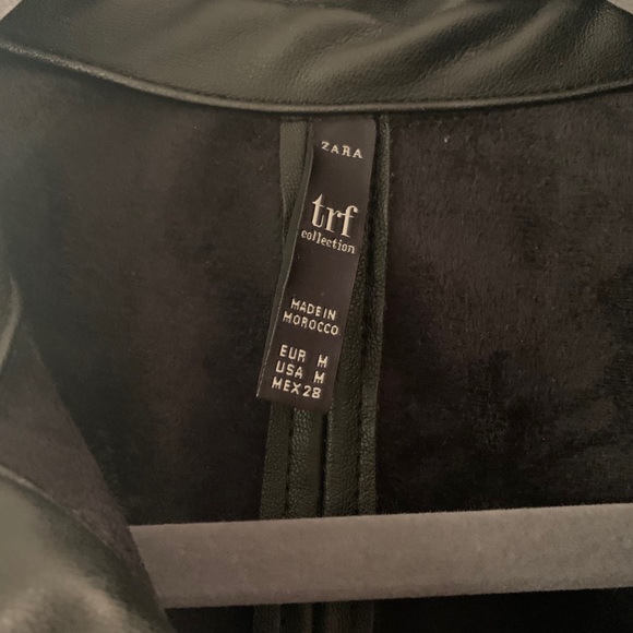 Black Dress - Picture 2 of 2